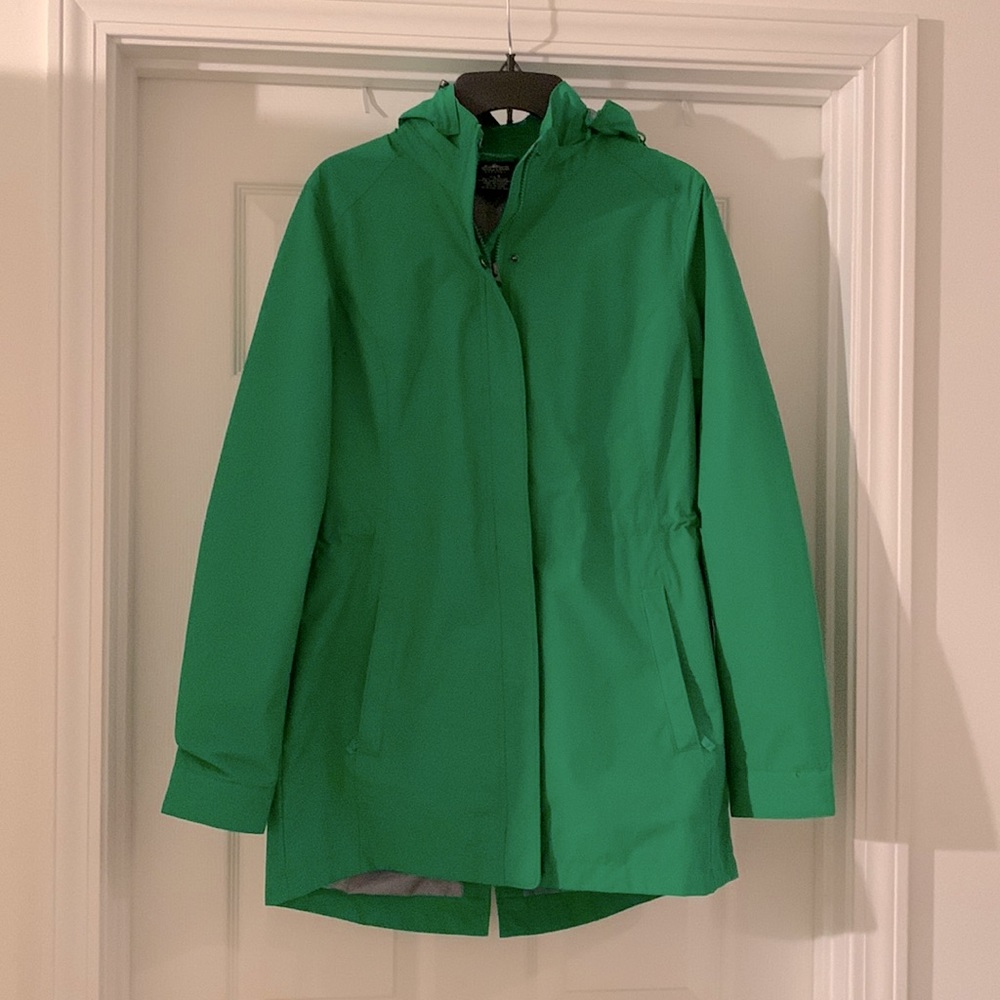 Charles river apparel small rain jacket with pockets and removable hood